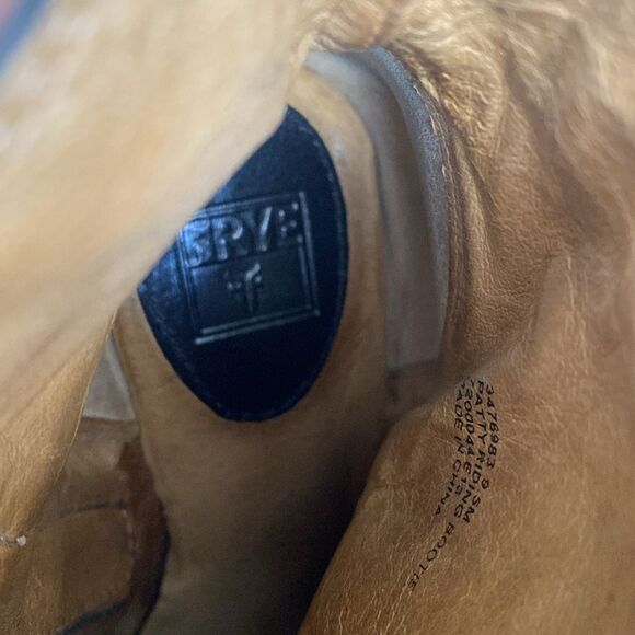 FRYE Black Ankle Buckle Chunky Heels Boots sz 8.5 - Like a New - Picture 8 of 16